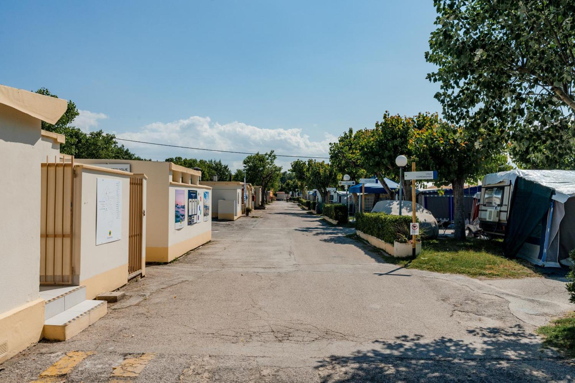 Club Del Sole International Riccione Easy Camping Village ภายนอก รูปภาพ